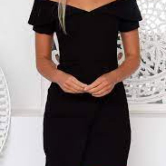 NWOT ELLIAT BLACK MINI - Picture 3 of 5